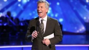 Tom Bergeron started his professional career as a DK at a local station named WHAV| Source: Fox News