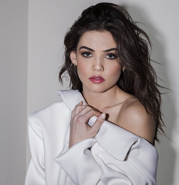 Danielle Campbell Net Worth 2020 Salary Age Height Weight Bio Family Career Wiki