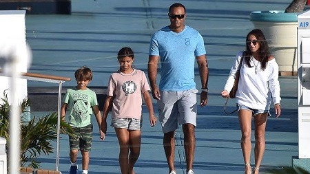 Elin Nordegren Has Two Children Sam and Charlie Woods With Ex-Spouse, Tiger Woods Source: YouTube