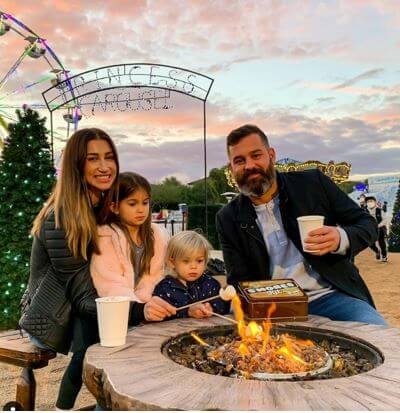 JJ Garcia with his wife Lauren Garcia and kids Vivienne and Alice. Source: Instagram