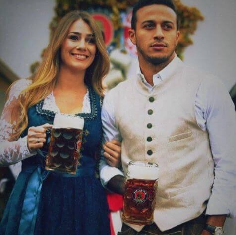 Julia Vigas with her husband, Thiago Alcantara. Source: Instagram