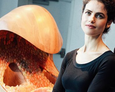 Neri Oxman designed a most unique and extra luxurious chair.